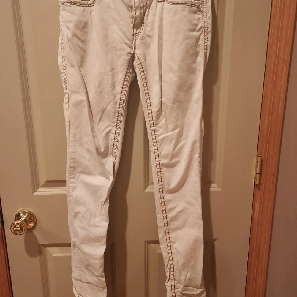 Rock Republic Tan Jeans - Picture 5 of 6